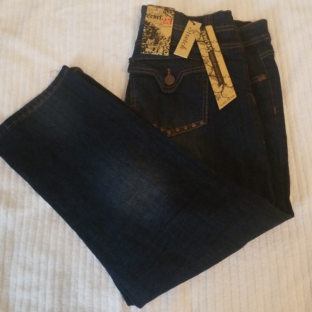 Women's Blue Jeans